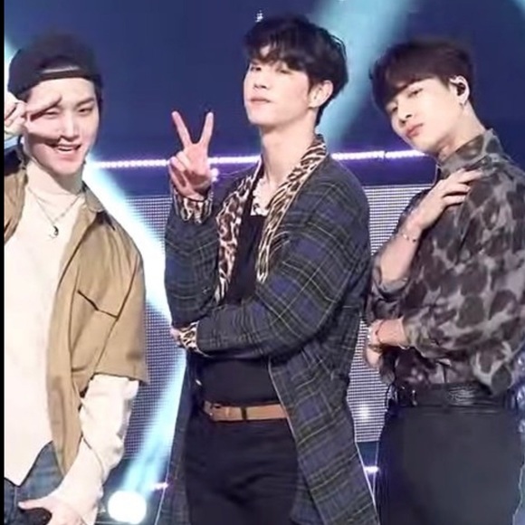 RARE NWOT R13 Plaid and Leopard Smoking Robe with trim detail - Picture 3 of 9